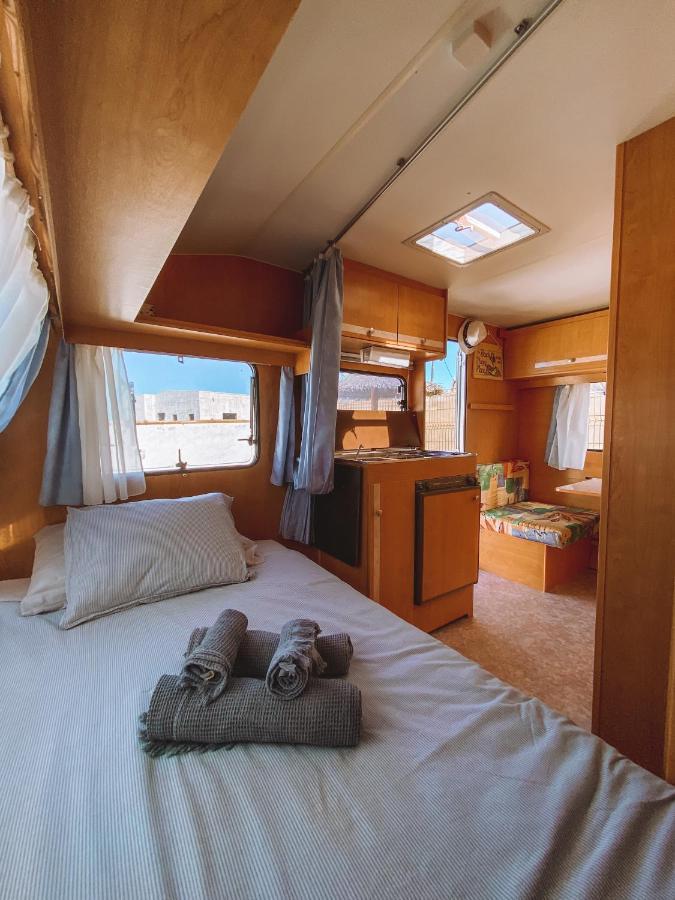 Glamping Caravan Lanzarote Tinajo Bagian luar foto