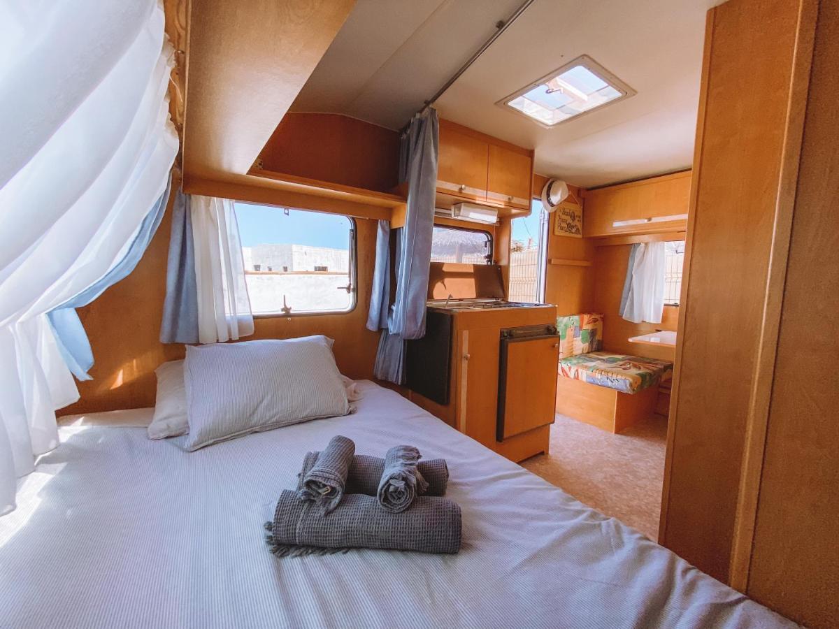 Glamping Caravan Lanzarote Tinajo Bagian luar foto
